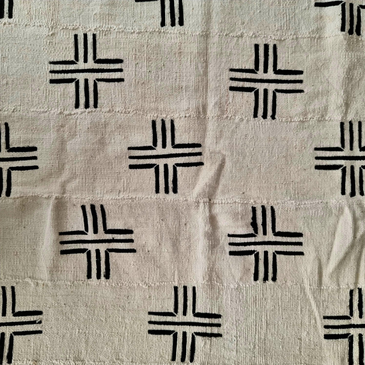 BOGOLON MUD CLOTH (MALI) 160L 115W WHITE