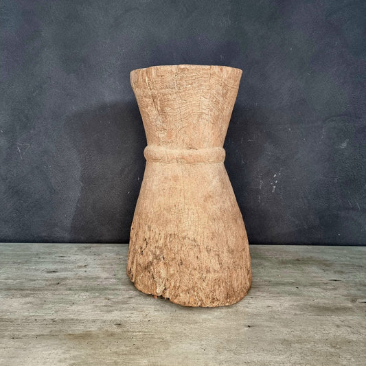 TONGA GRAIN MORTAR/SIDE-TABLE (ZIMBABWE) 29D 54H NAT