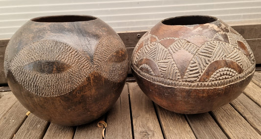 ZULU UKHAMBA POT (SOUTH AFRICA) H25 D31
