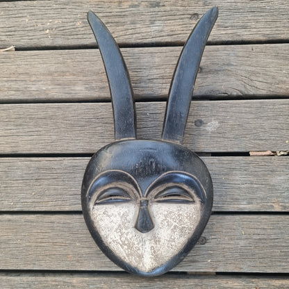 AFRICAN TRIBAL MASK